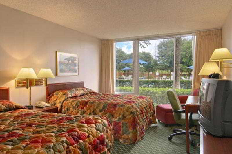 Staybridge Suites Dallas Market Ctr Love Field, An Ihg Hotel Szoba fotó